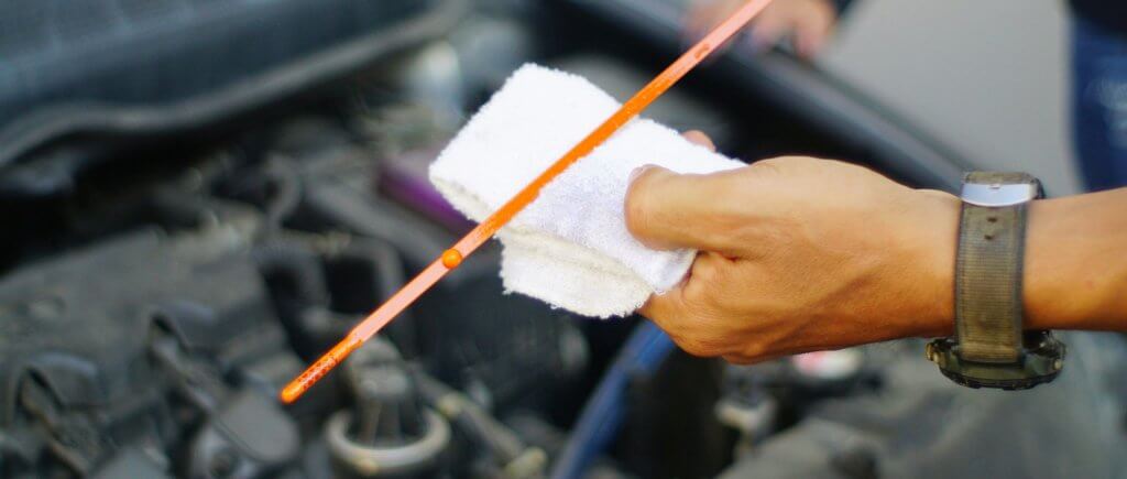 Engine Oil Level Check