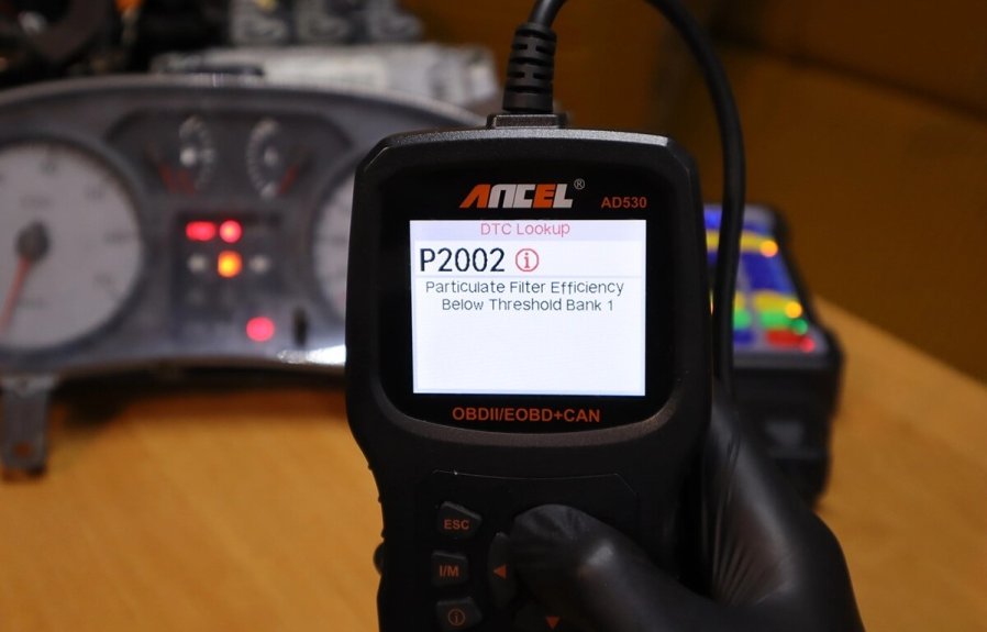 What is the P2002 Diesel Particulate Filter Efficiency Below Threshold (Bank 1) Fault?